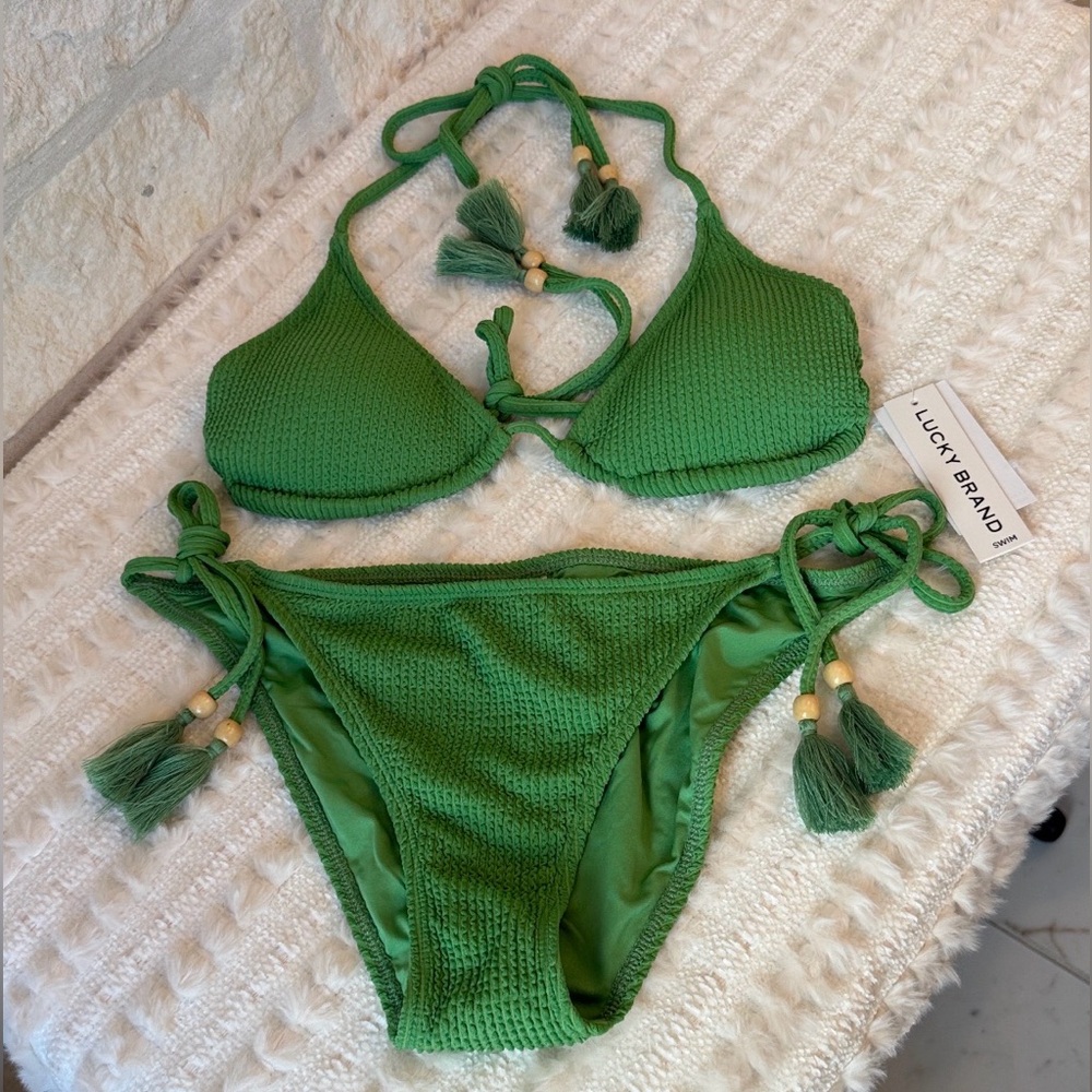 💚 Luck Brand Vibrant Green Bikini with Tassels 💚